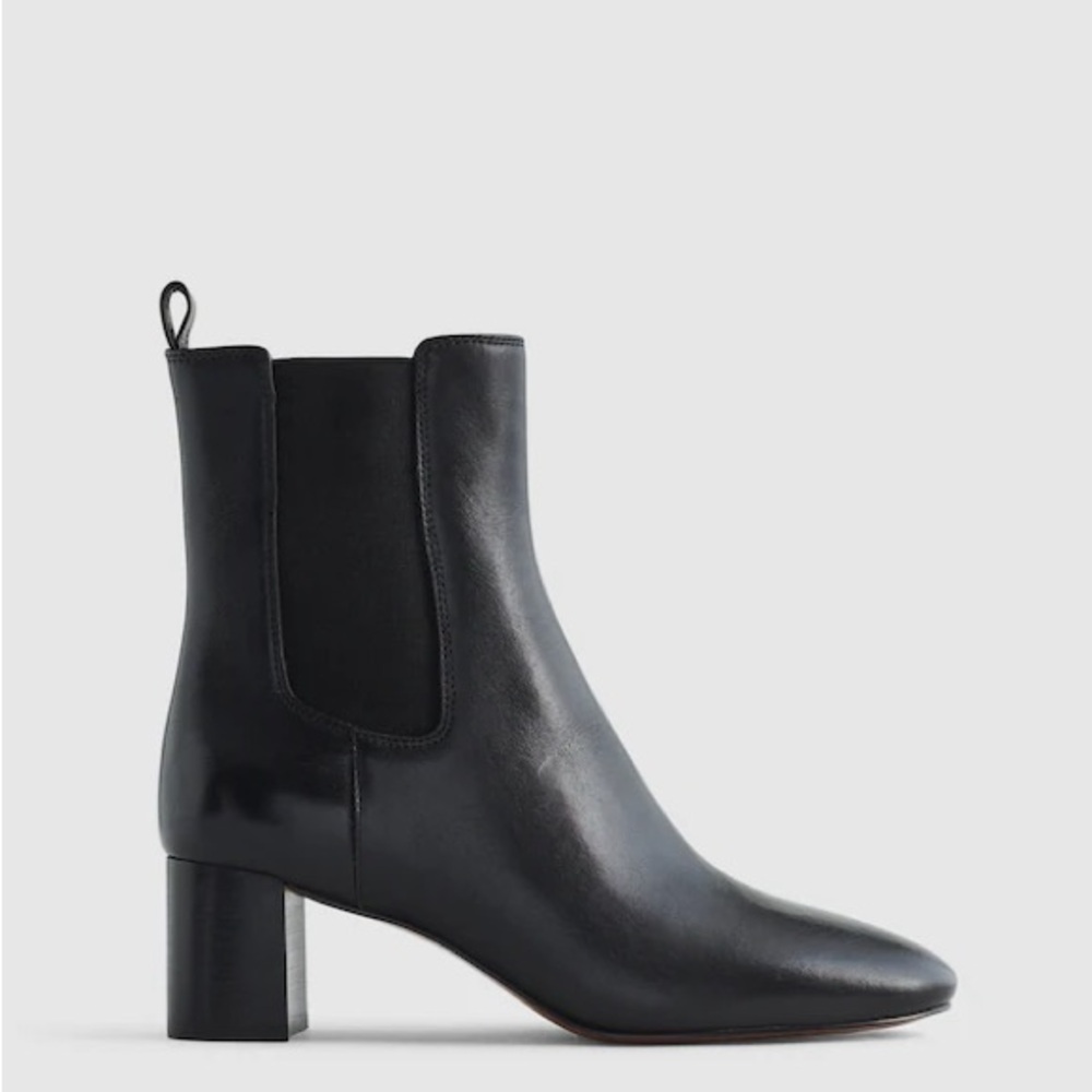 Madewell Sylvia Chelsea Boot  Black